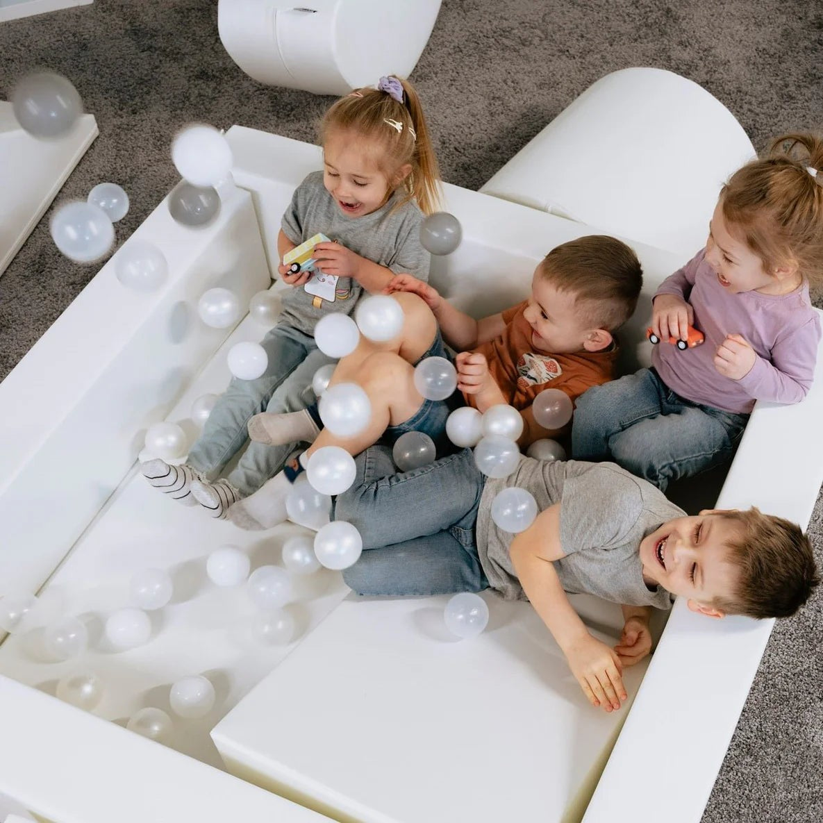 IGLU pallomeren pallot 500 kpl valkoinen, tuotekuva 2