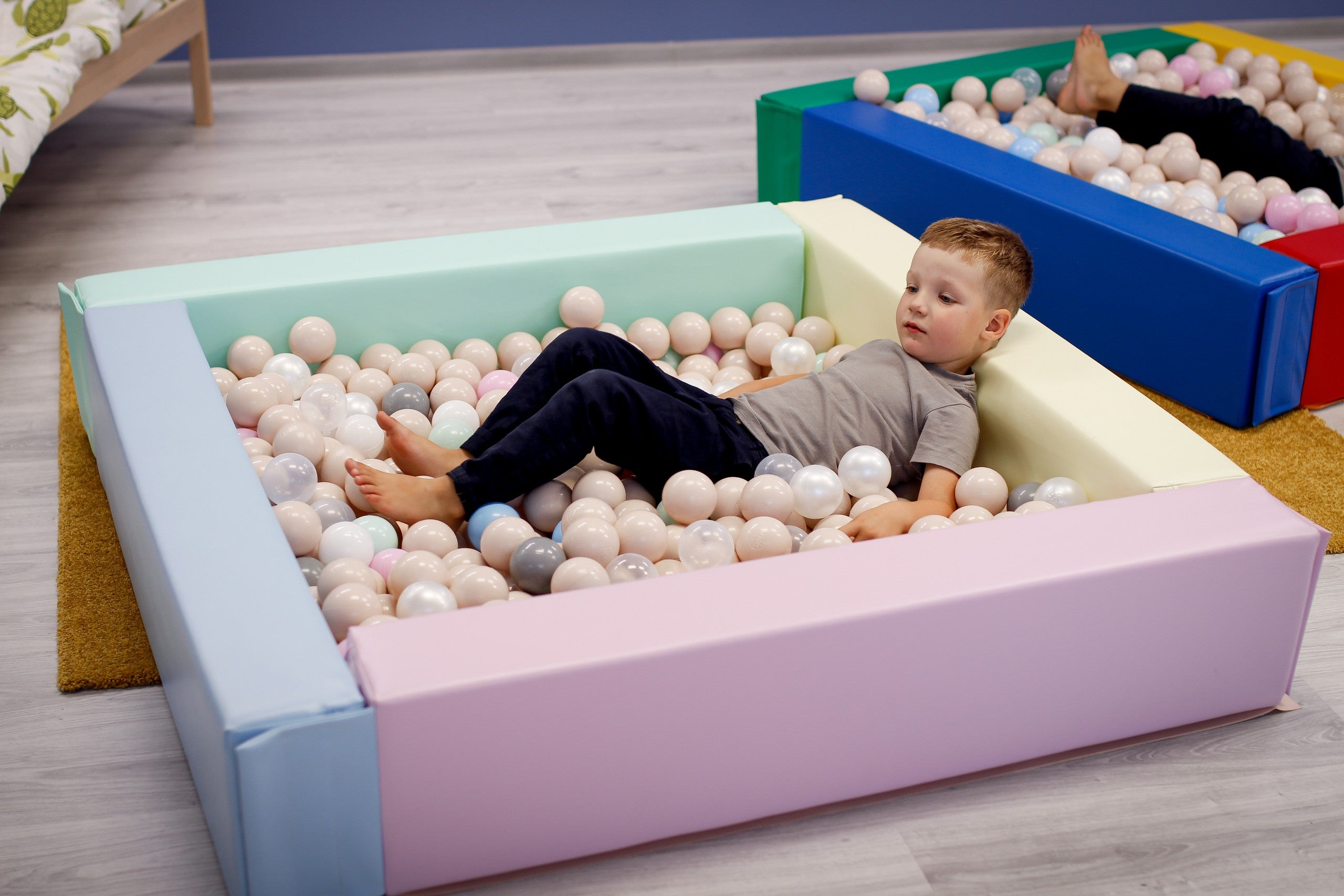 Soft Play Ball Pit - Light Pastel
