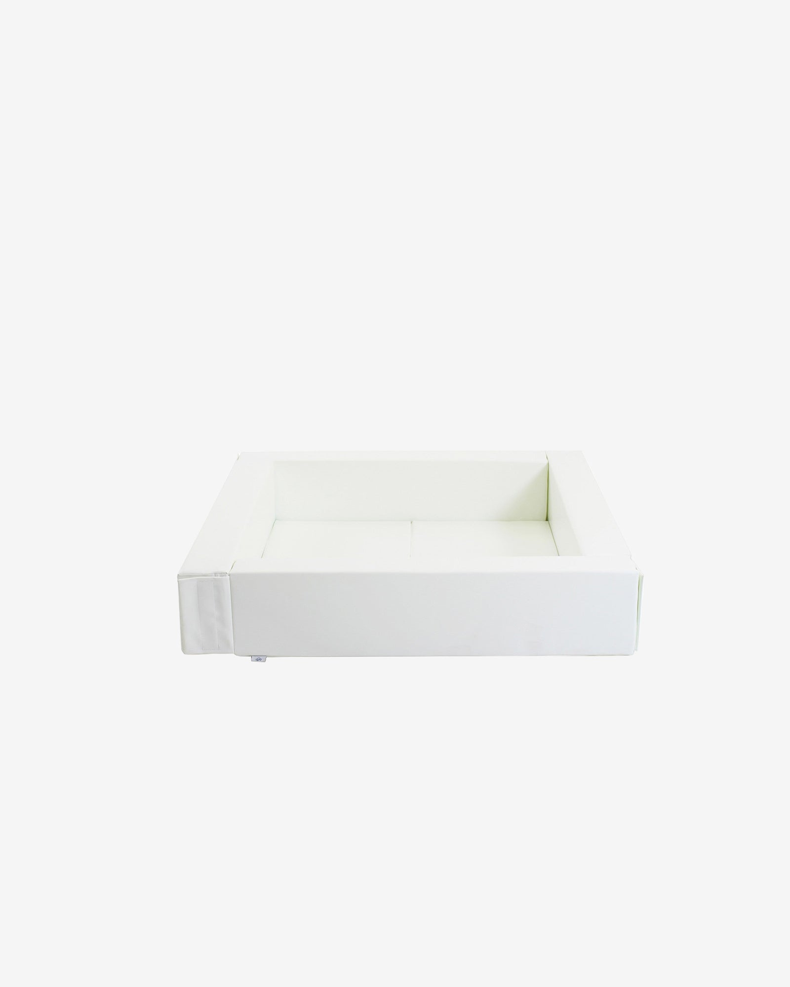 Pallomeri pehmeä – Valkoinen