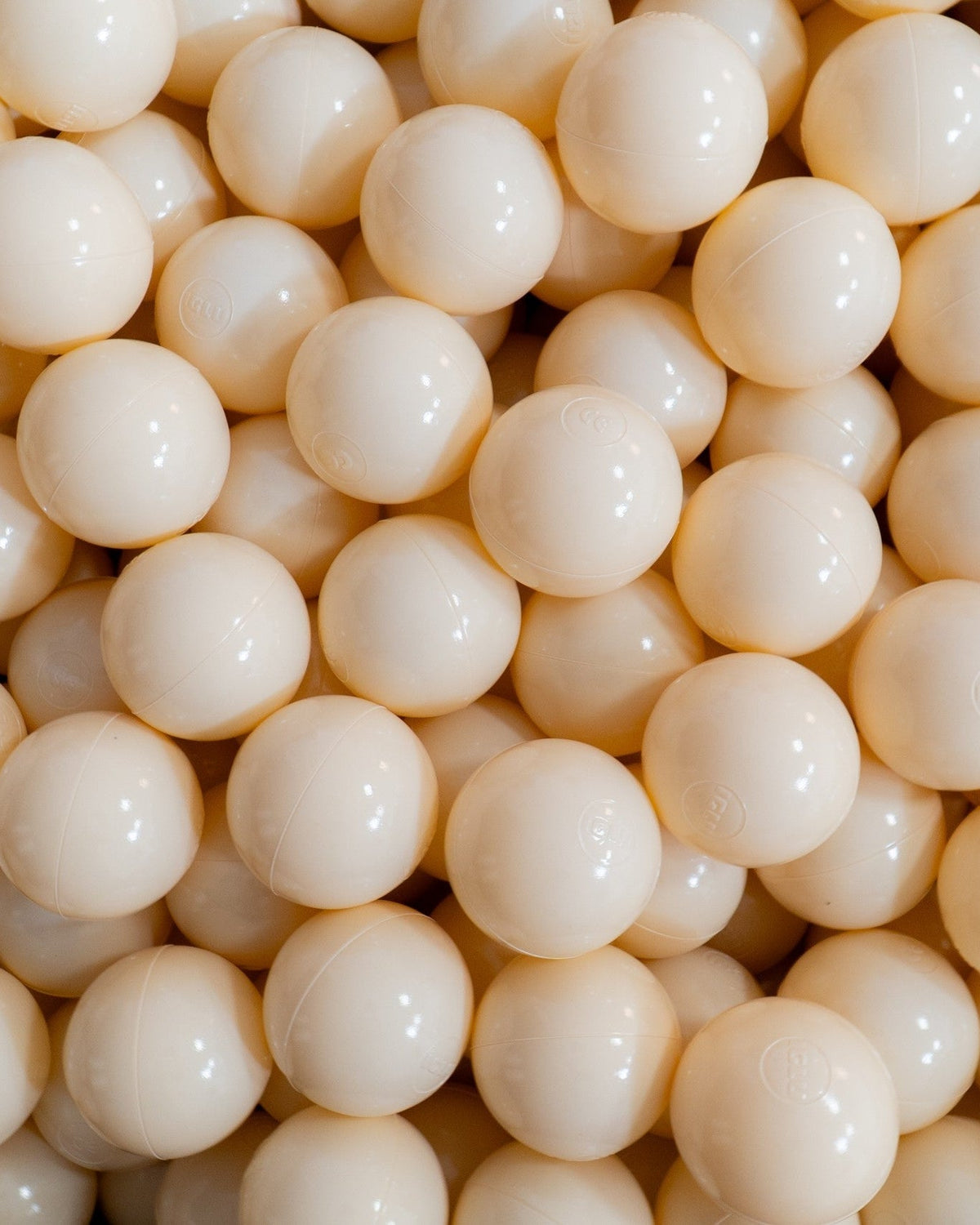 IGLU pallomeren pallot 500 kpl beige