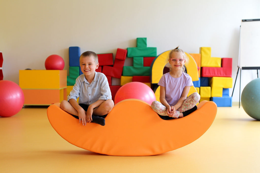 IGLU pehmokeinu buddy 2 istuttava oranssi, tuotekuva 2